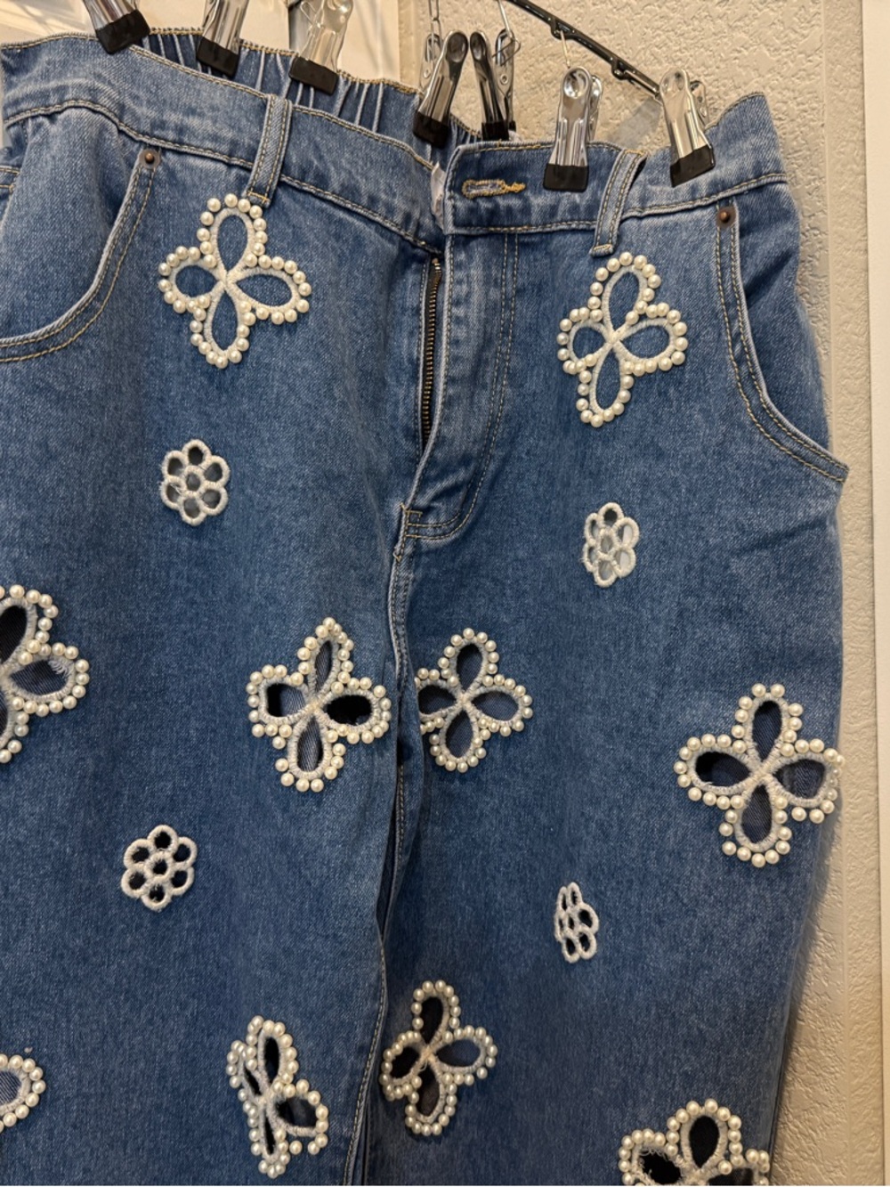 Oli & Hali Blue Denim Straight-Leg Jeans with Pearl Floral Appliqués - Picture 3 of 5